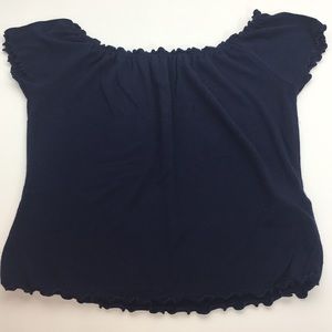 Lettuce hem short sleeve tee!